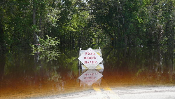 sign under water